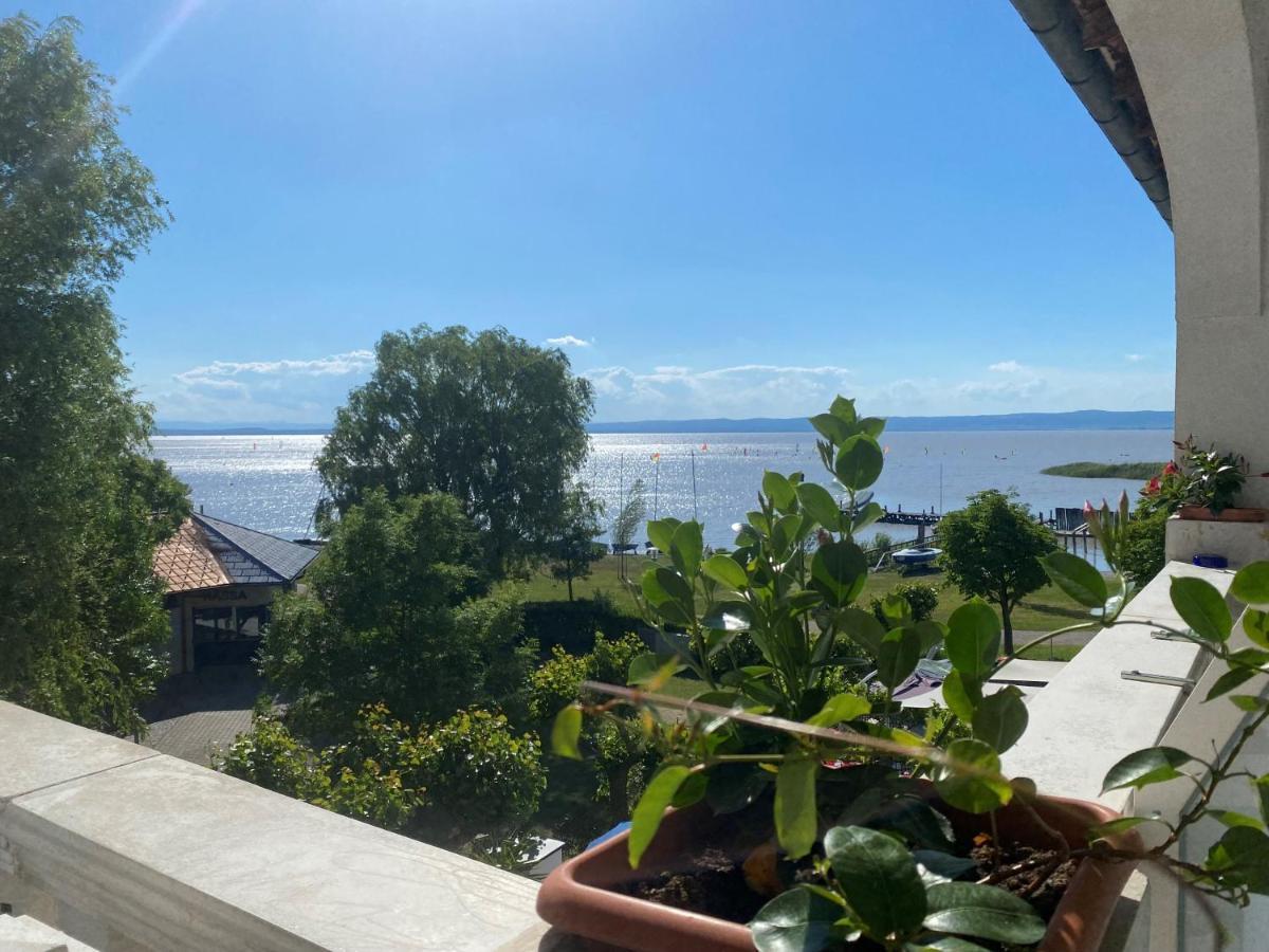 Seehotel Herlinde Podersdorf am See Bagian luar foto