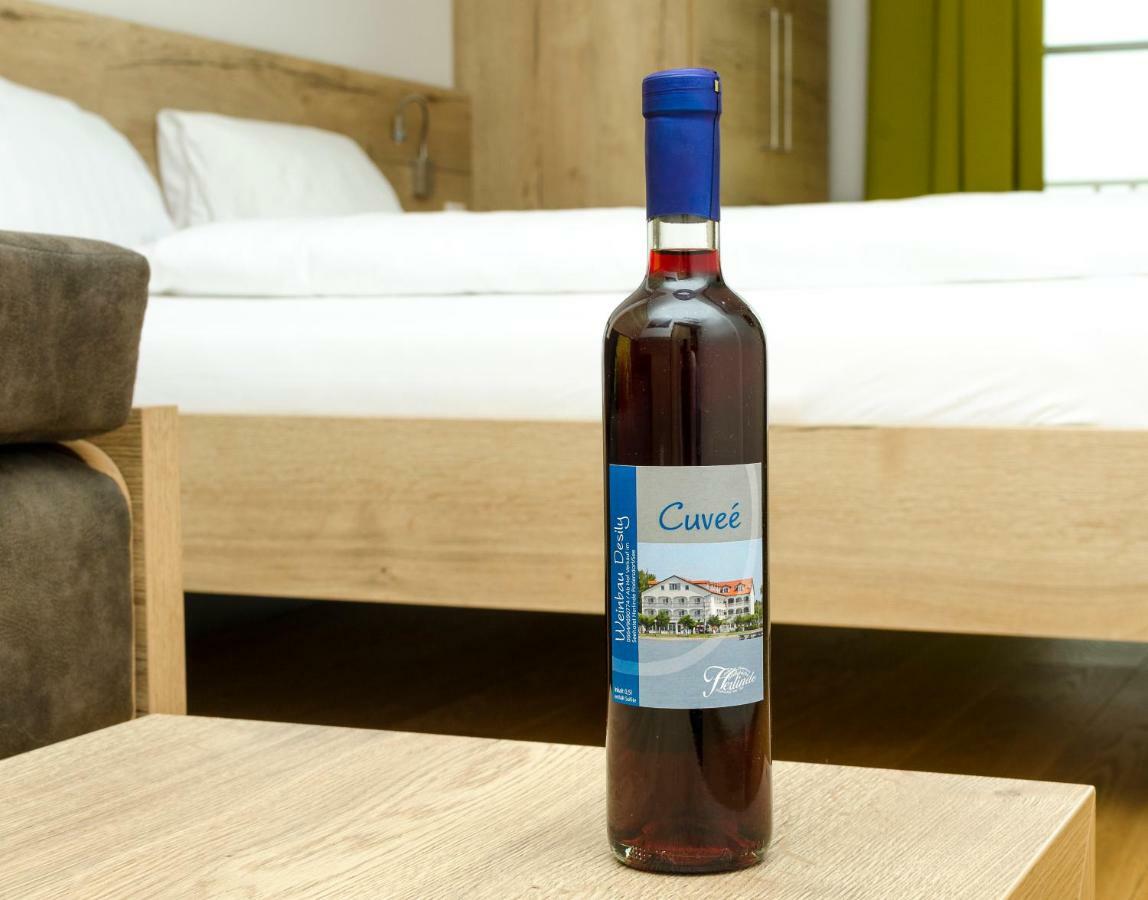 Seehotel Herlinde Podersdorf am See Bagian luar foto